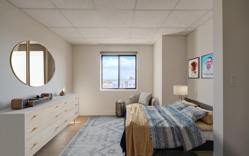 B1 - 2 bedroom floorplan layout with 1 bathroom and 600 square feet (Bedroom 1)